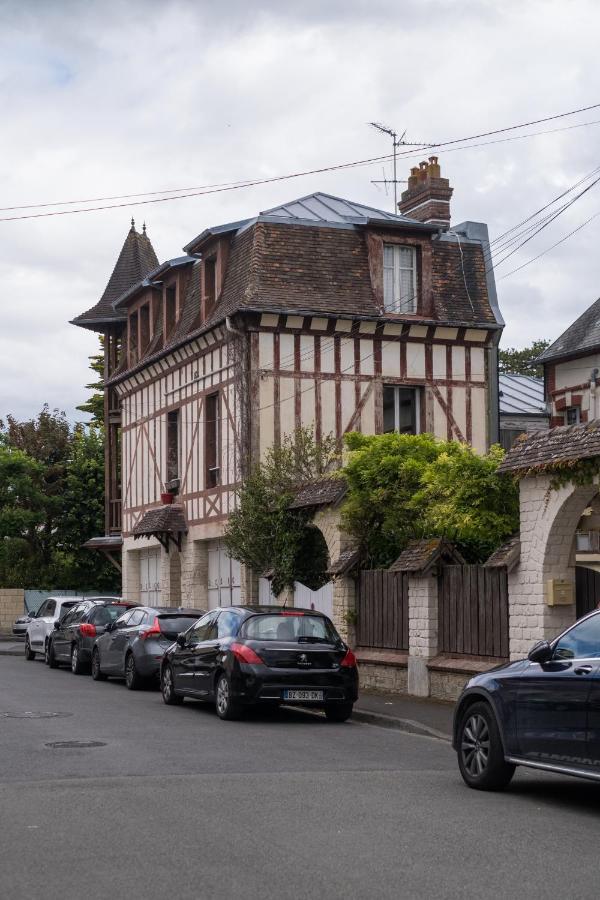 Cabourg Cosy Chic Cabourg Hyper-Centre 4 Pers, 2 Bedrooms , 2 Sdb, Terrasse, Wifi Экстерьер фото